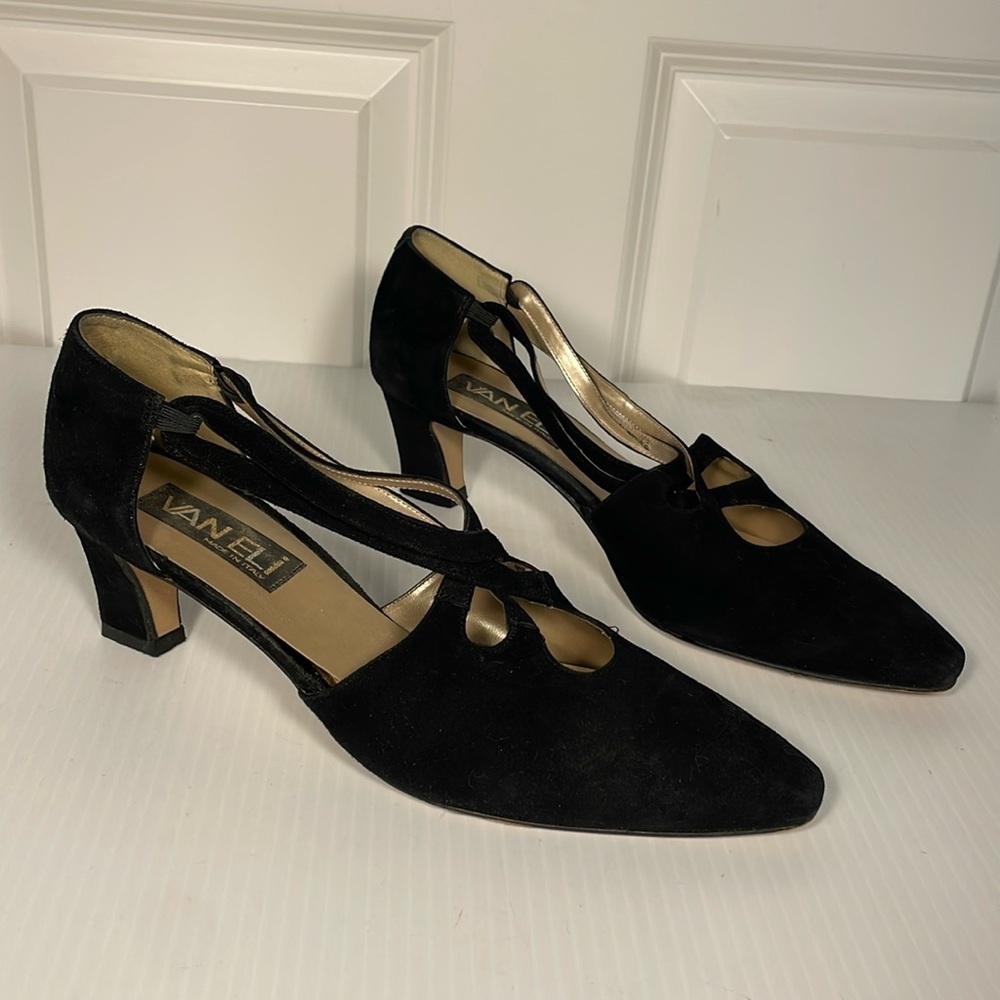 Vaneli Black Heels Size 9.5 Suede Leather Crisscross Straps Point Toe Italy